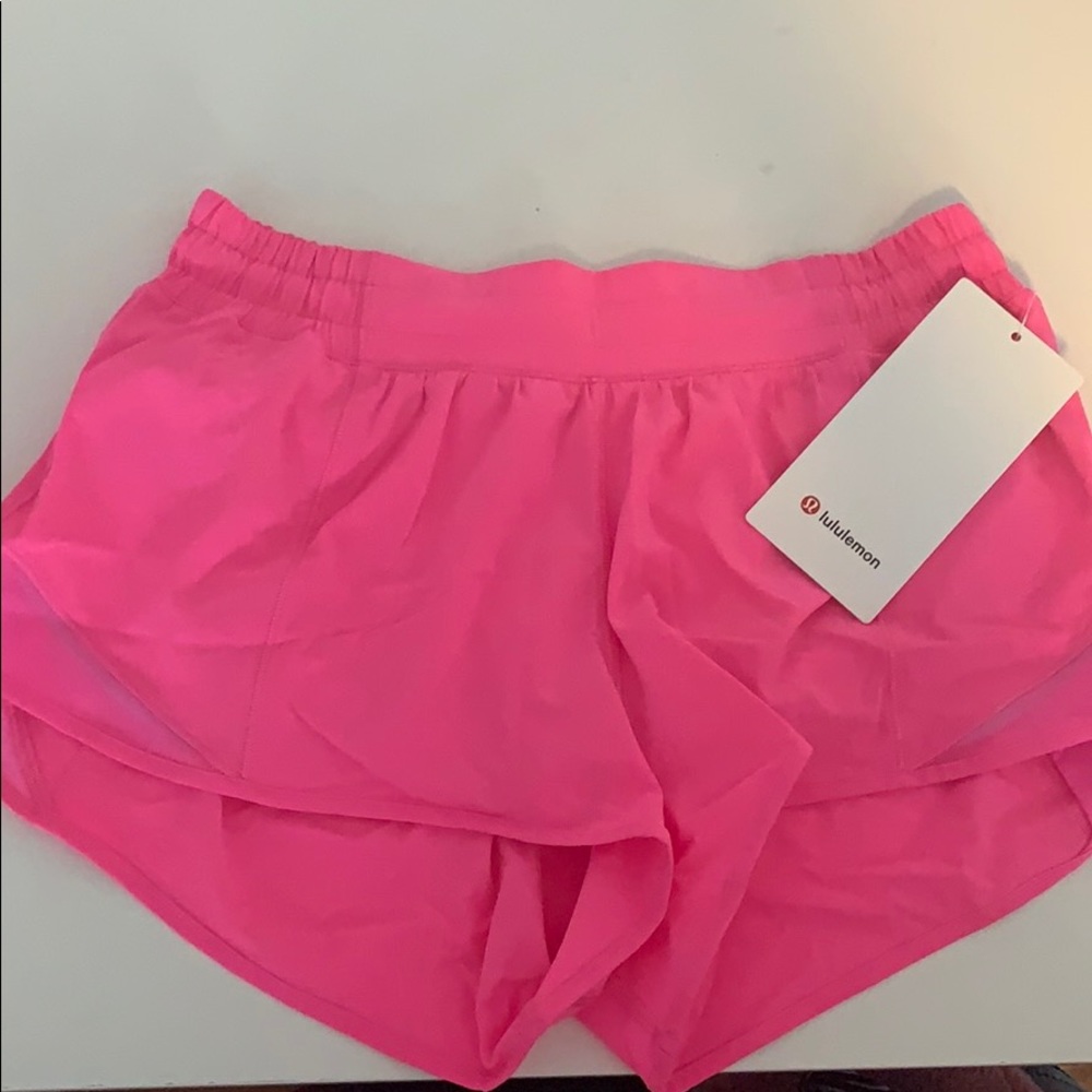 NEW WITH TAGS Pink Lululemon Hotty Hot Shorts.